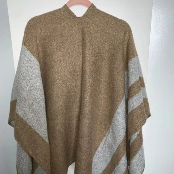 Women's Blanket Shawl Wrap Poncho Open Front Cape Brown Grey Fall Neutral - Picture 13 of 16